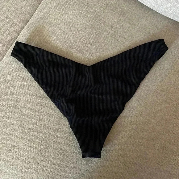 Beach Riot Vanessa Hi Cut Bikini Bottom - Picture 4 of 5